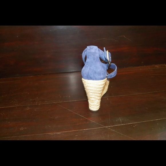 💙Brand New Women’s UGG Lauri Wedge Night Blue 💙 - Picture 5 of 6